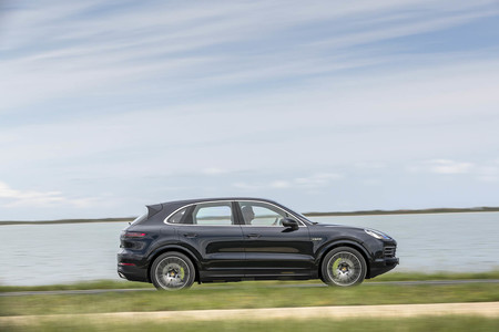 Porsche Cayenne e-hybrid