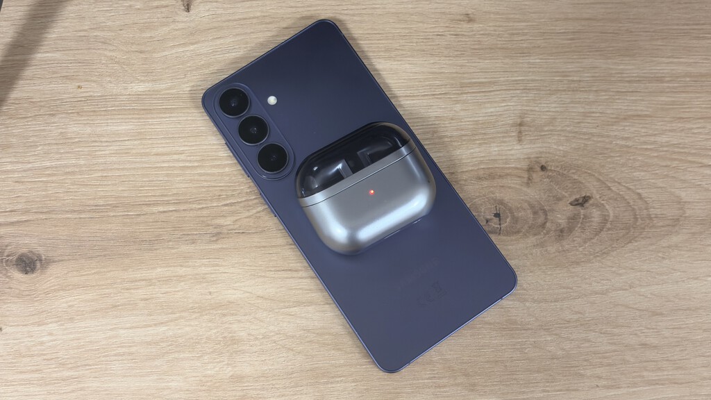 Tu Galaxy esconde un "truco" para que tus auriculares no se queden a medias durante el día. Sin enchufes ni cables