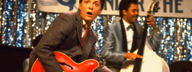 "Necesitamos tu ayuda": los protagonistas de Volver al Futuro buscan la guitarra de Marty McFly, perdida desde 1985 