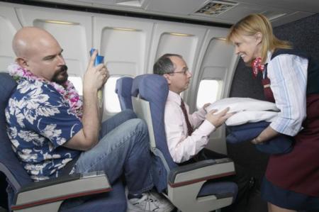 Ejercicios en el viaje para prevenir el síndrome de la clase turista