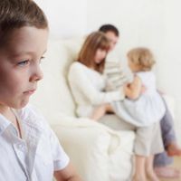 Cuando llega un hermanito pequeño, ¿cómo lo tomará el mayor?