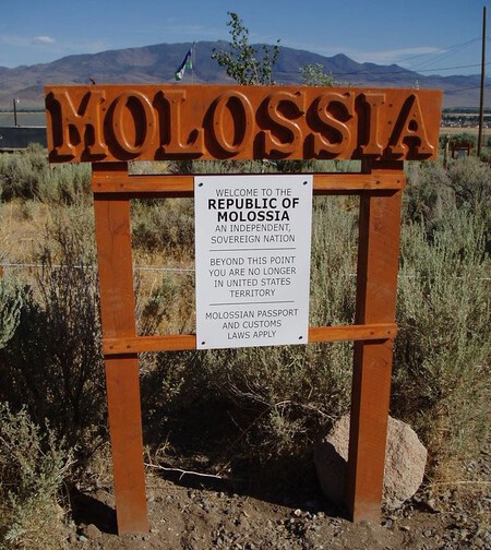 Frontera Molosia