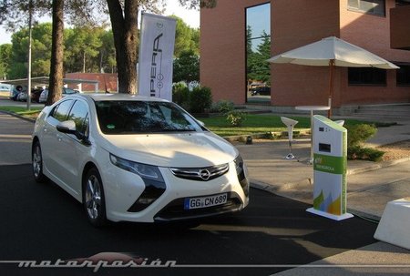 Opel Ampera, toma de contacto