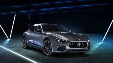 Maserati Ghibli Hybrid 2020, después de un siglo, la firma italiana se atreve con su primer híbrido