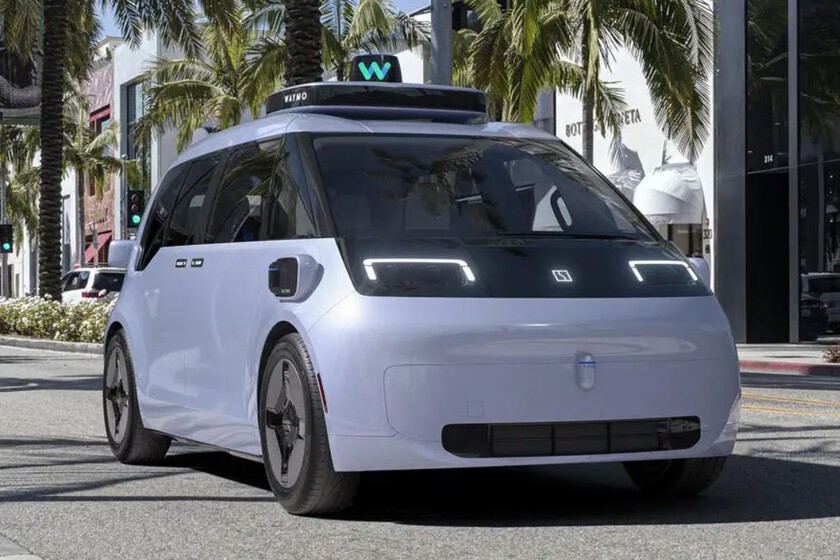 El robotaxi autónomo sin volante ni pedales de Waymo y Geely da un paso ...