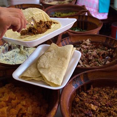 Por solo 20 pesos: este es el comedor secreto dentro de un mercado donde tienes un menú completo