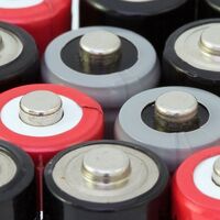 Panasonic muestra su nueva generación de baterías para Tesla: más pequeñas y con más autonomía