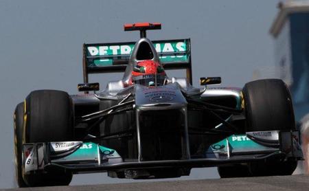 GP de Turquía F1 2011: Michael Schumacher y los coches de choque