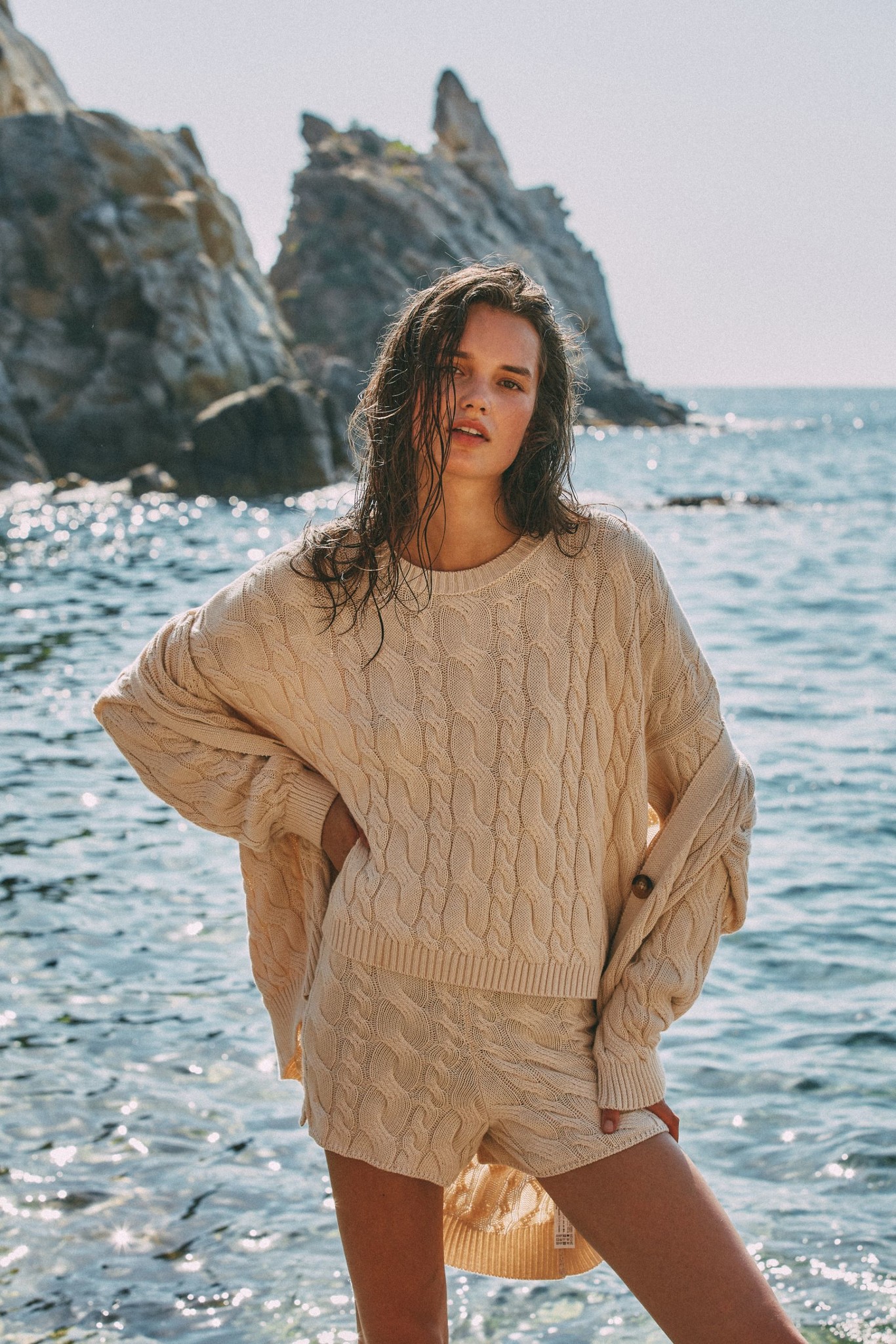 Stradivarius apuesta en su nueva colección por un otoño de básicos ...