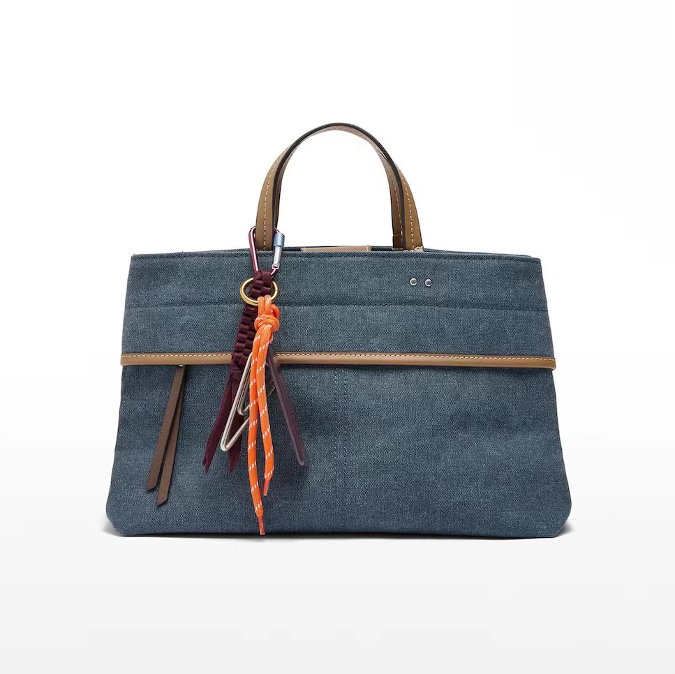 Bolso de mano estilo tote convertible a bandolera con varios compartimentos y cierre imantado con llavero extraíble Parfois