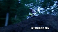 Backflip para chicas con Travis Pastrana