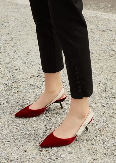Los zapatos de Mango inspirados en Dior que arrasarán este temporada  