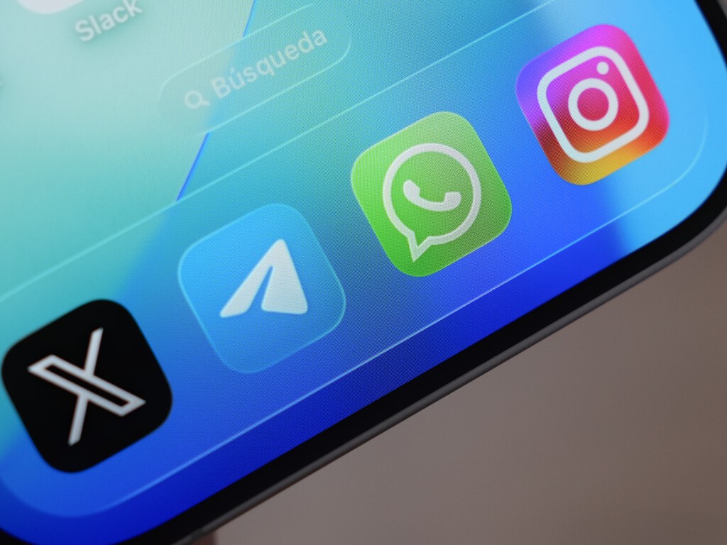 Se acabaron los mensajes mal escritos en WhatsApp: así es 'Writing Help', la nueva IA que llegará a tu iPhone 