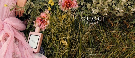 En Douglas tenemos el pack regalo del perfume de moda, Gucci Bloom, con 30% de descuento y envío gratis