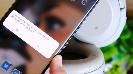 emnparejar auriculares NFC