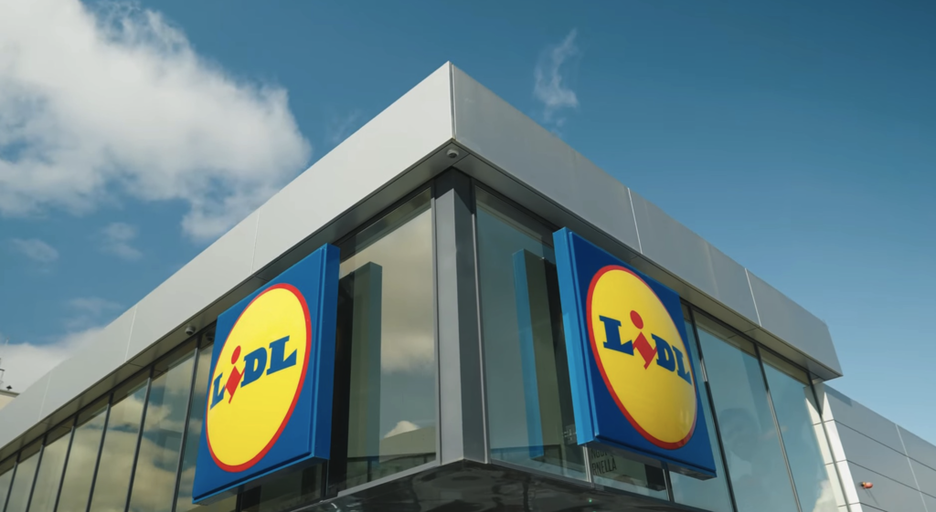 Lidl quiere que iniciarse en la domótica no sea caro y tiene este pack de enchufes inteligentes por menos de 35 euros 