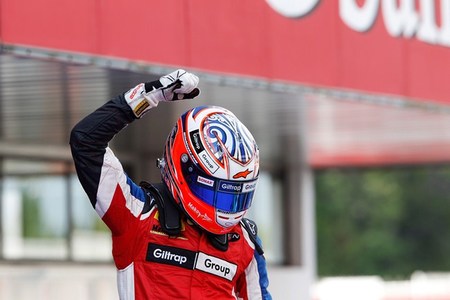 Mitch Evans y Conor Daly ganan las dos primeras carreras de la GP3 2012