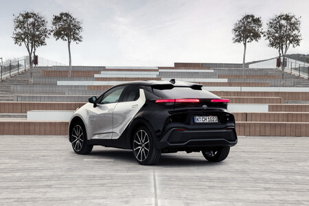 Toyota C-HR 2023 Prueba Contacto 5