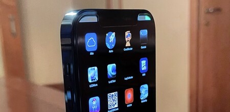 Un prototipo de iPhone 12 nos muestra cómo es el sistema operativo que Apple usa en sus pruebas internas