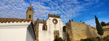 En este pueblo de Cádiz se hace uno de los mejores dulces de Navidad de España y es perfecto para una escapada de otoño 