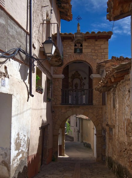 Pueblo Medieval Teruel Bonito Sin Turistas Autentico Escapada Otono Historia Patrimonio Caminar