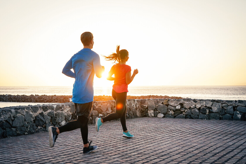 Las mejores ofertas de Black Friday en zapatillas y ropa de running de Reebok, Asics, Puma 