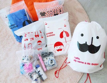 Si te vas de viaje hazlo con estilo gracias al set de bolsas de viaje JStory