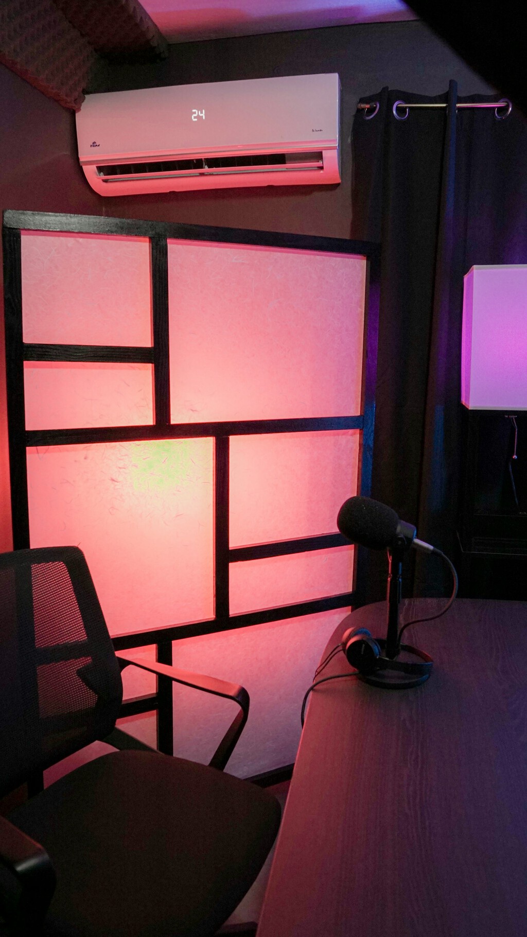 El aire acondicionado tiene un modo invierno que funciona casi como un radiador: así recomiendan los fabricantes configurarlo