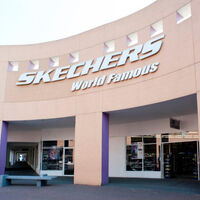 Vuelven las zapatillas comodísimas de Skechers que más vamos a llevar este otoño por un precio ridículo 