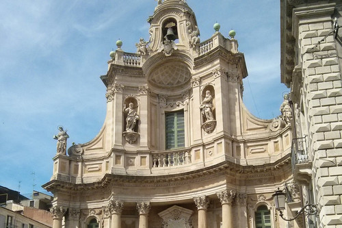 Catania, la ciudad en alza de Sicilia que duerme a los pies del Etna 
