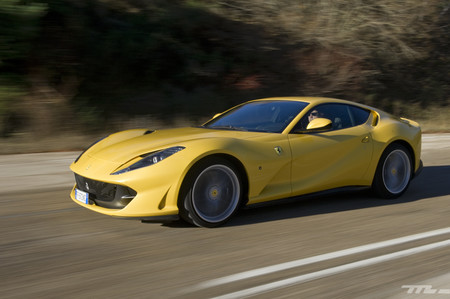 Ferrari 812 Superfast Motorpasion Prueba