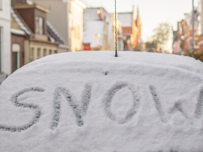 Accesorios imprescindibles para tu coche en invierno y, de regalo, los mejores consejos ante la llegada del frío