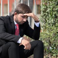 El paro de los universitarios sube en EE. UU., pero afecta sobre todo a los hombres