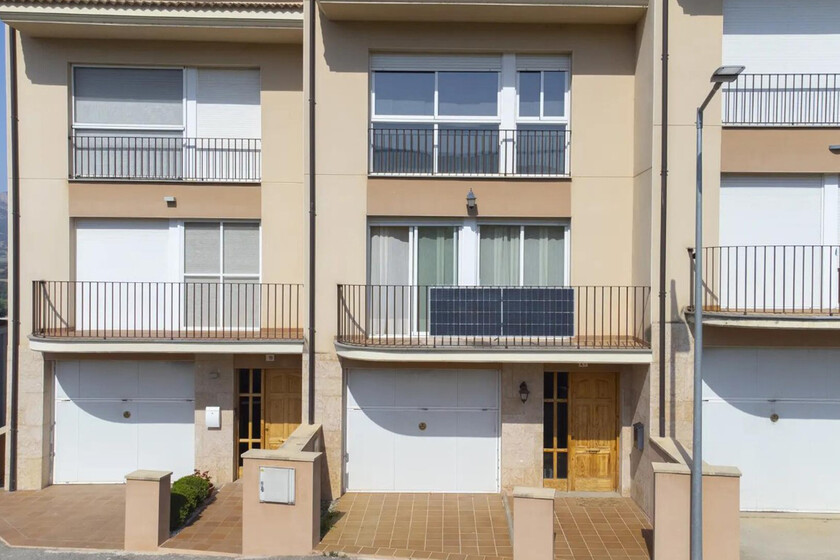 https://www.compradiccion.com/terraza-y-jardin/no-sustos-factura-este-panel-solar-se-instala-obras-genera-electricidad-gratis