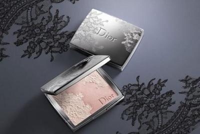 新品【Christian Dior】POUDRIER DENTELLE 001 Poudrier Dentelle de Dior, encaje y delicadeza en una polvera