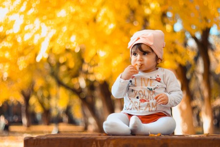 Bebé de once meses: todo sobre alimentación, sueño y desarrollo en el undécimo mes de vida