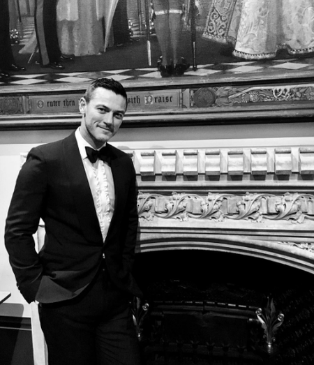 Luke Evans 2