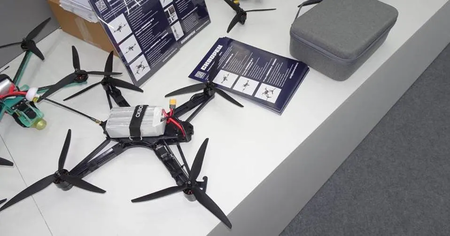 CUST fabrica varios drones de la familia Skvorets FPV, algunos con un alto grado de automatización.