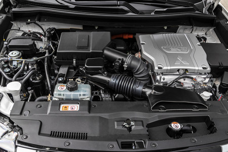 Mitsubishi Outlander PHEV 2019 motor