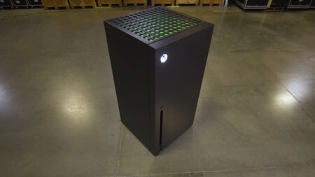 Si estás pensando en cambiar de frigorífico, Microsoft ha creado uno con la forma de una Xbox Series X y puede ser tuyo