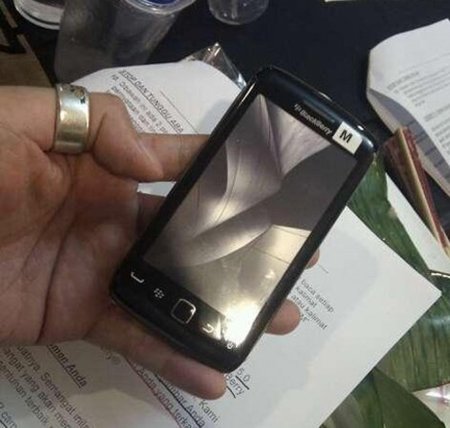 BlackBerry Storm 3, ¿finalmente el próximo noviembre?