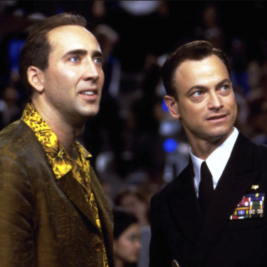 Tiene uno de los inicios más trepidantes de la historia del thriller. Ahora es la película que predijo el asesinato de Charlie Kirk 27 años antes