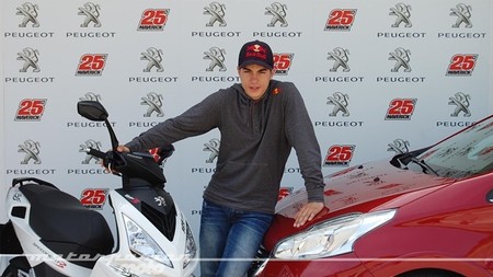 Maverick Viñales y Álex Rins, embajadores Peugeot