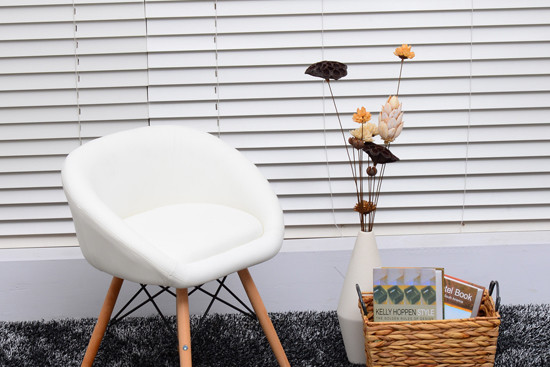 En eBay tenemos esta silla de comedor por 31,99 euros y envío gratis