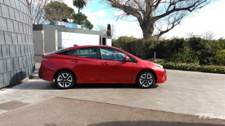 Toyota Prius cuarta generación