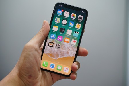 Elcomsoft tiene una nueva herramienta con la que asegura poder acceder a correos y contraseñas de un iPhone bloqueado