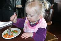 Casi la mitad de los niños comen menos de tres piezas al día de frutas y verduras