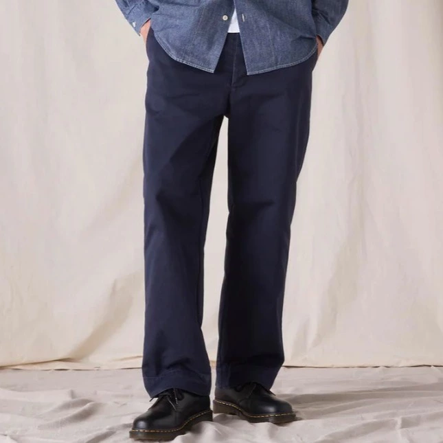 Dockers® x Transnomadica Officer Chino Hombre
