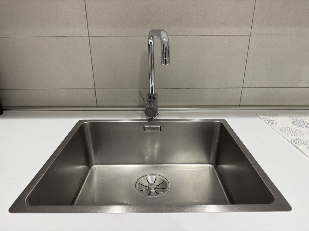 Un fontanero me ha enseñado como arreglar un grifo atascado en unos segundos 