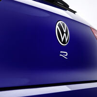 Volkswagen Golf R 2021 nos adelanta algunos detalles a horas de su presentación